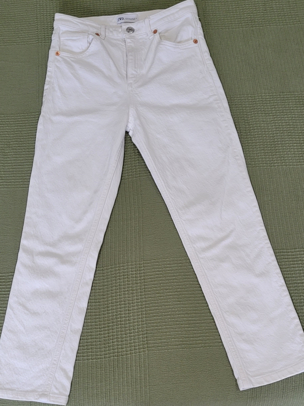 Zara White Cropped Straight-Leg Jeans